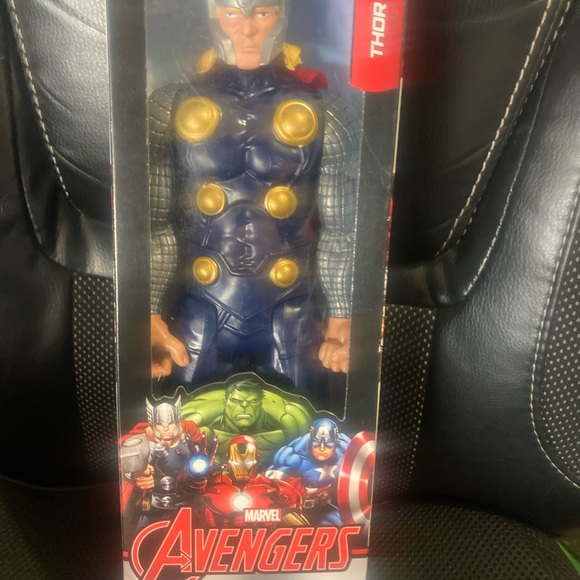 Marvel Other - Marvel Thor Action Figure in Blue and Red